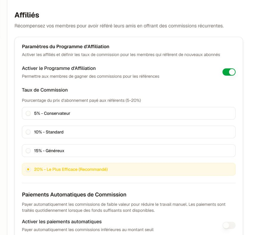 Paramètres des affiliés avec activation, options de commission, contrôles de paiement automatique et lien de parrainage.